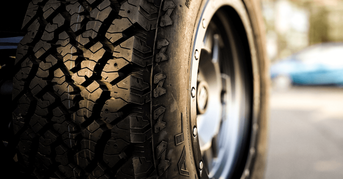 Can you change your car’s tire ?