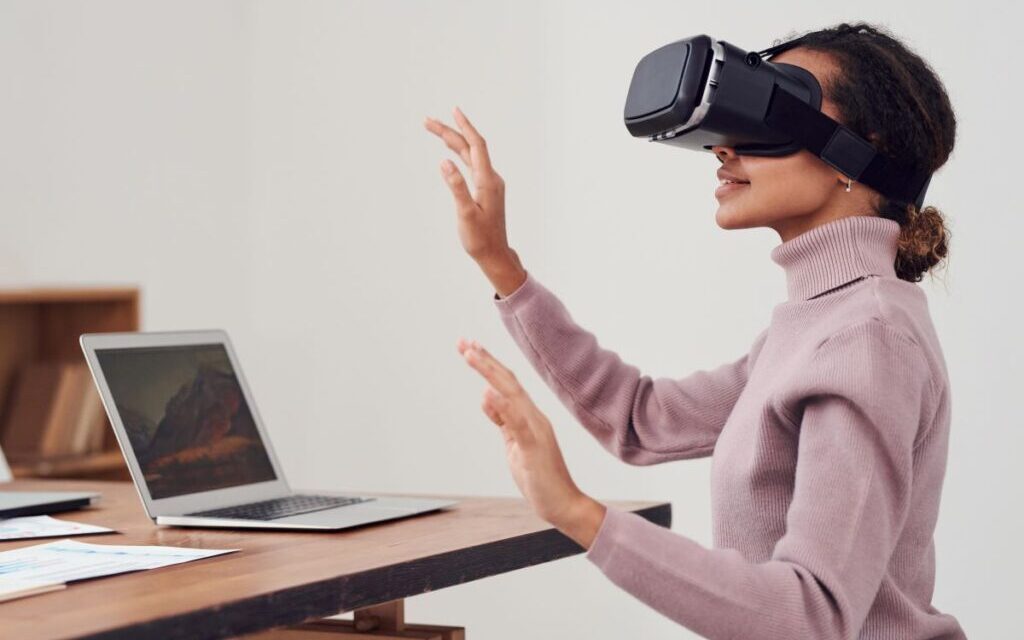 Virtual reality vs increased: integration and benefits?